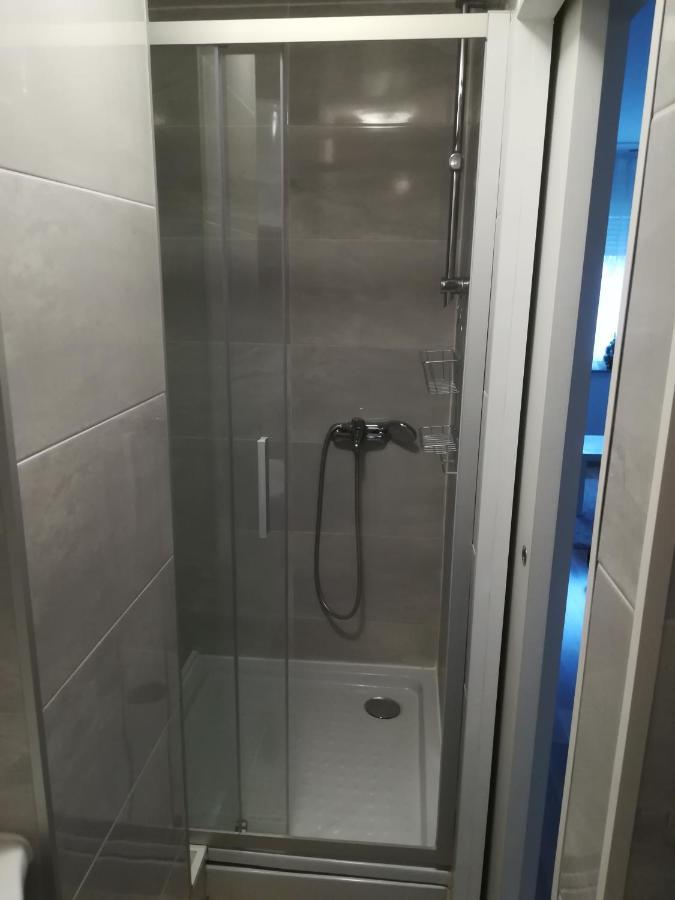 Meridian Apartment , 300M To Bus Terminal, Fast Wifi & Airport Transf Zagreb Exterior foto
