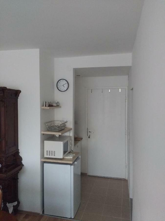 Meridian Apartment , 300M To Bus Terminal, Fast Wifi & Airport Transf Zagreb Exterior foto